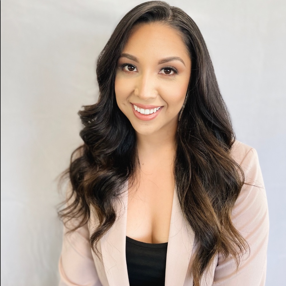 Meet your Posher, Jasmine